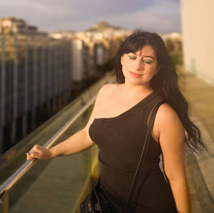 Meet your Posher, Denia